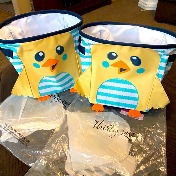 2 brand new baby chick mini bins!